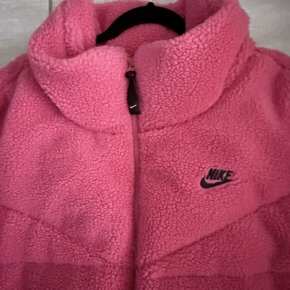 New Nike Therma-Fit Series Down Fill Fluffy Jacket Pink Size 2X DM9260-622 - Picture 3 of 7